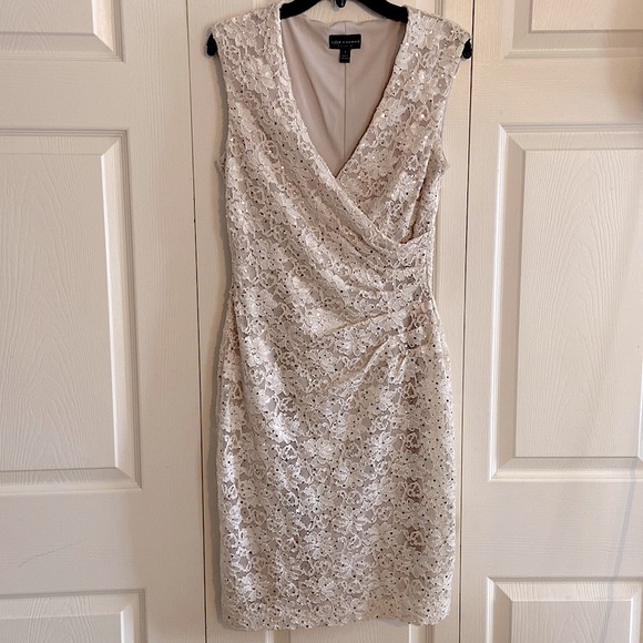 Connected Apparel Lace Dress in Tan-Nude Size 8 - Picture 2 of 5